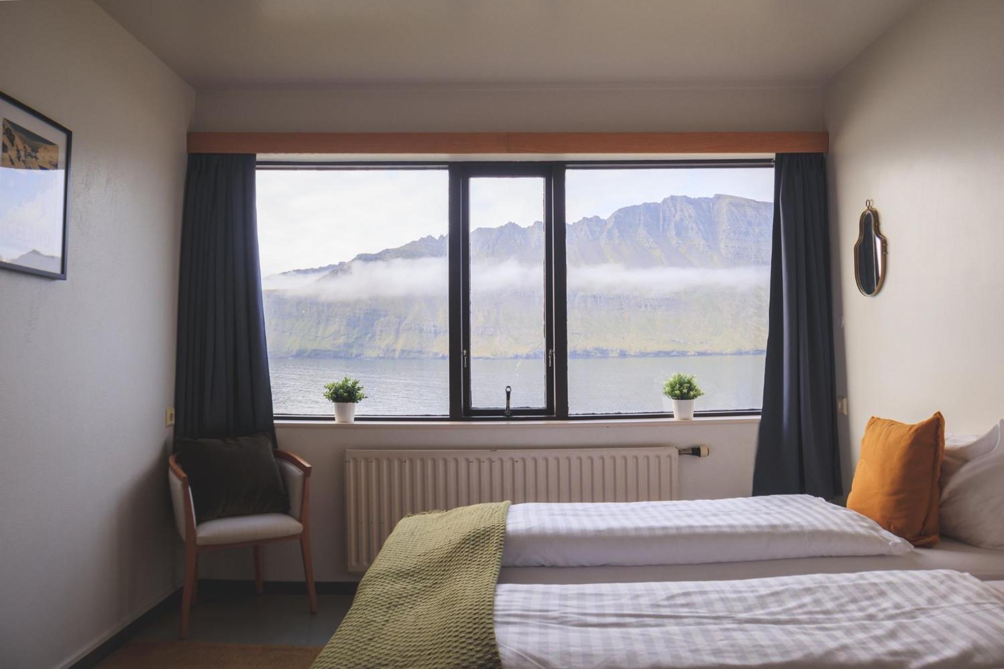 The Cliff Hotel Neskaupstaður Exterior foto