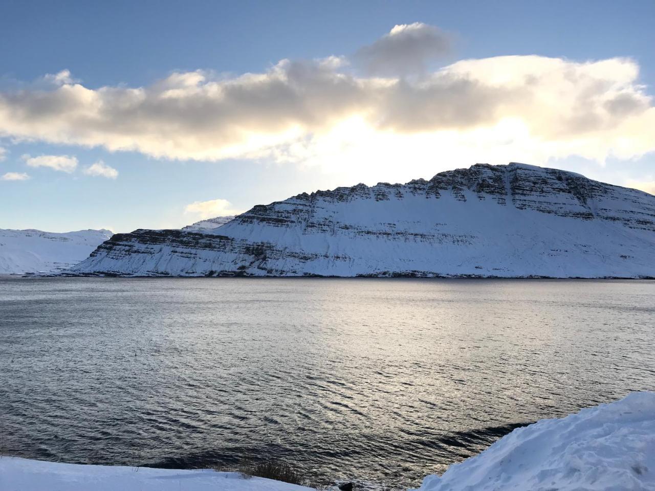 The Cliff Hotel Neskaupstaður Exterior foto